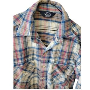 Vintage 70's Woolrich Plaid Cotton Flannel Button Shirt | Men's Medium